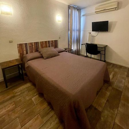 Hotel Alexander Perpignan Eksteriør billede