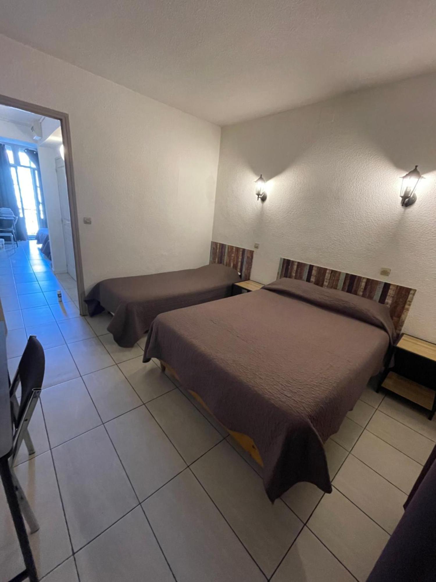 Hotel Alexander Perpignan Eksteriør billede