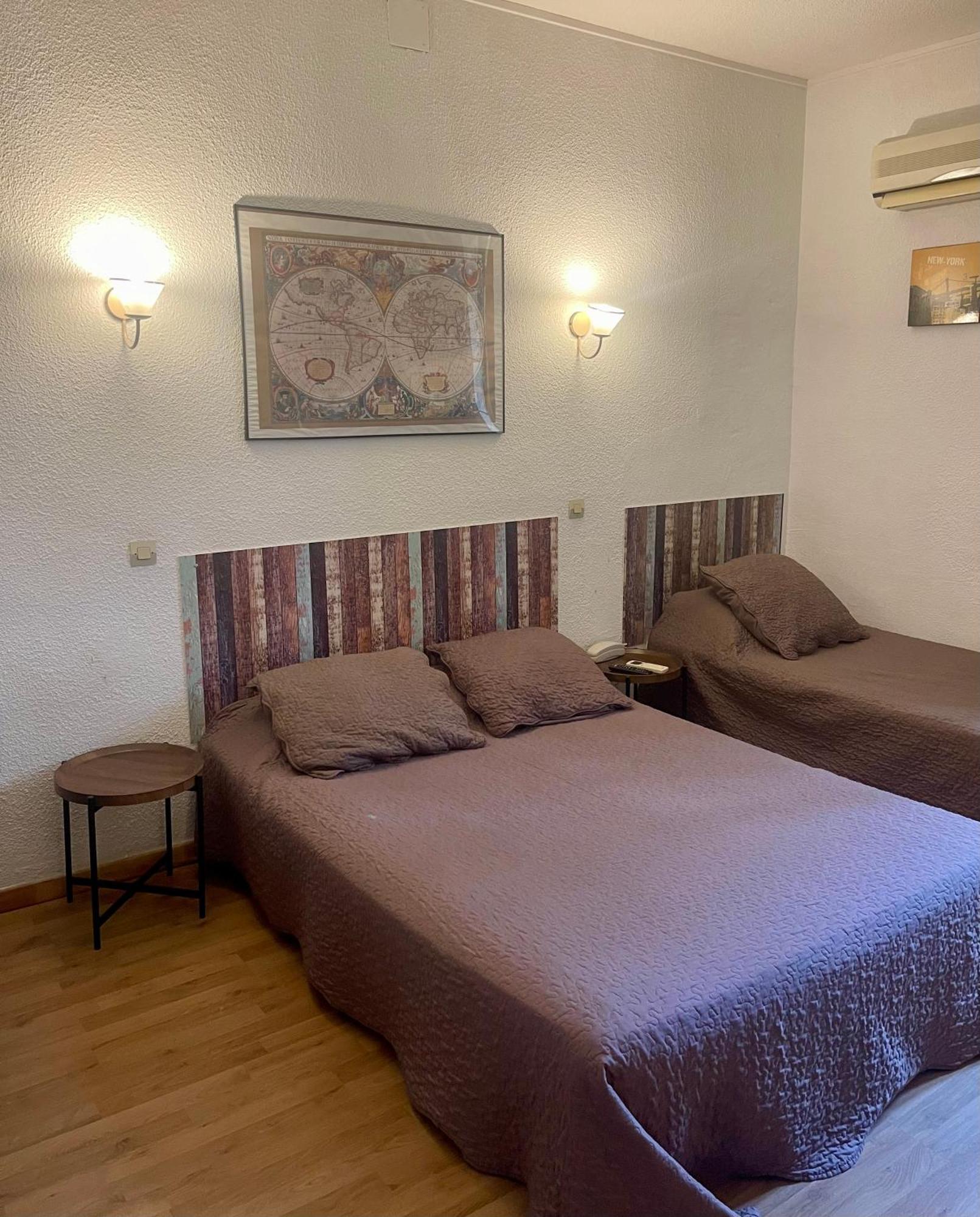 Hotel Alexander Perpignan Eksteriør billede