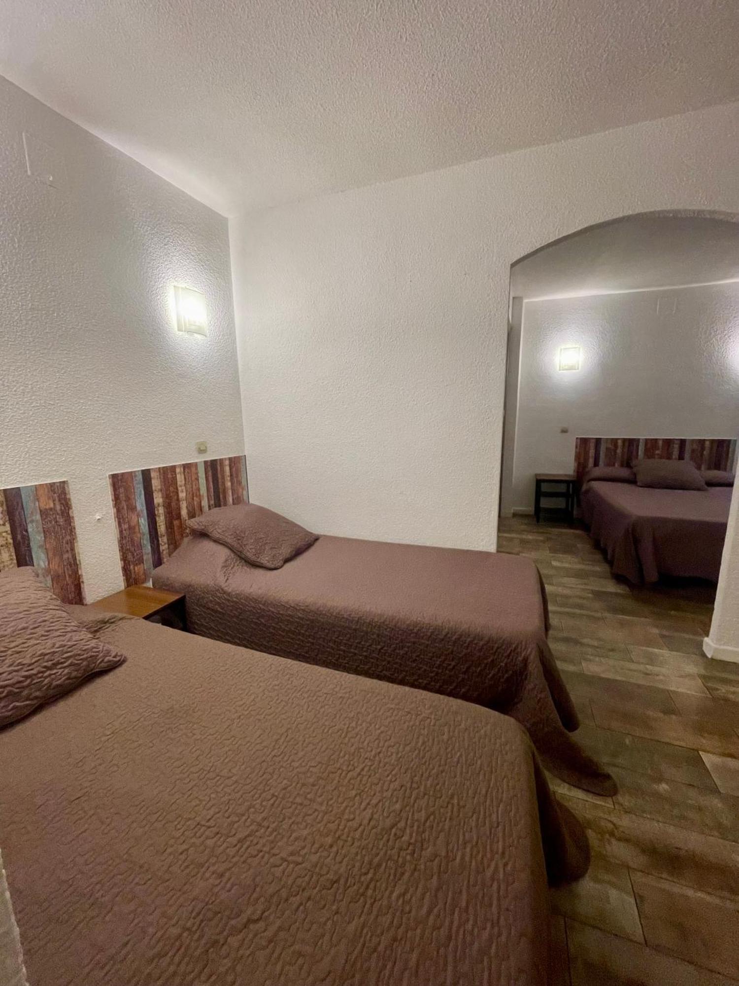 Hotel Alexander Perpignan Eksteriør billede